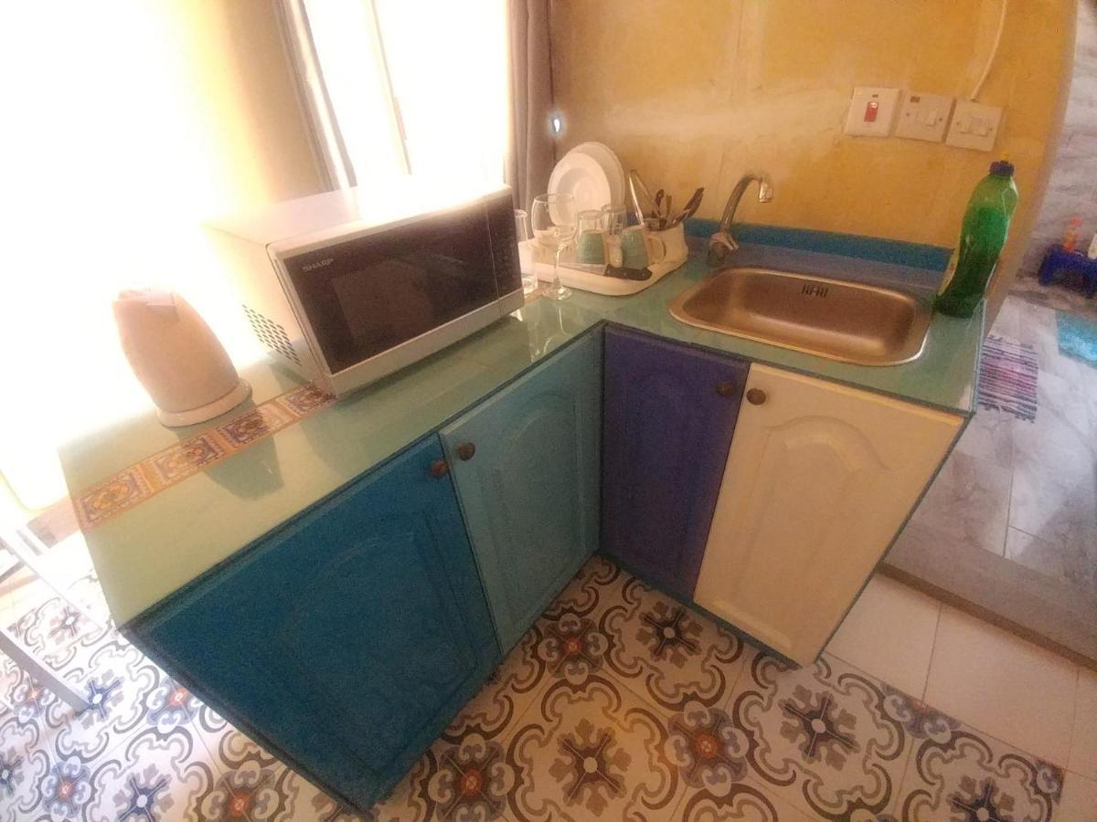 Triesti Home Виктория Екстериор снимка