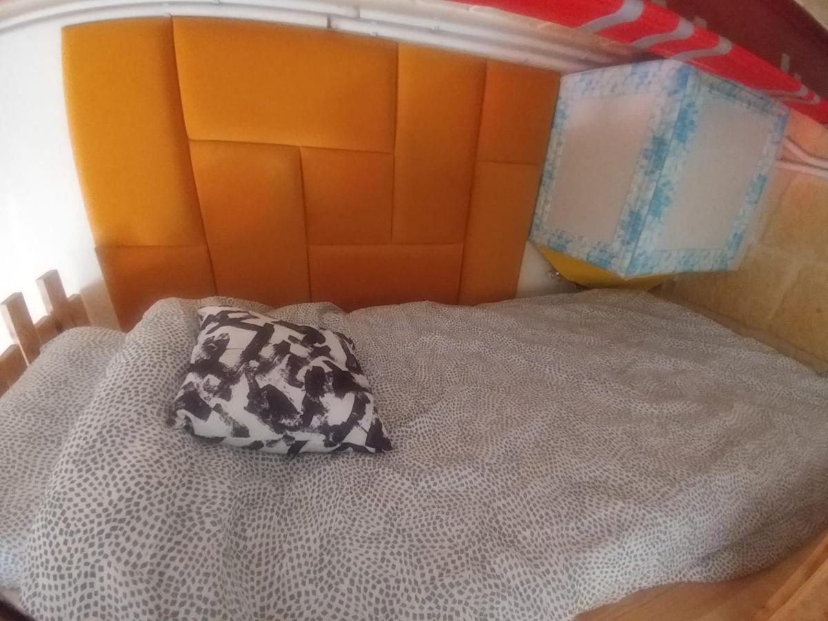 Triesti Home Виктория Екстериор снимка
