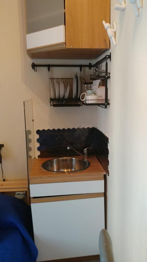 Triesti Home Виктория Екстериор снимка